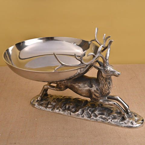 EB41_Leaaping_Stag_with_Bowl_G