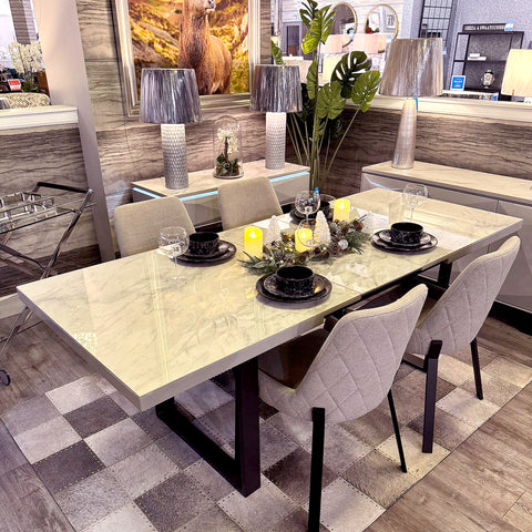 ESME_EXTENDING_DINING_TABLE