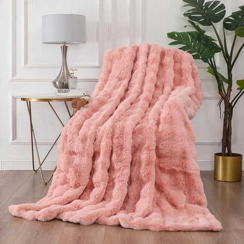 Luxury 3D Fur Blush - 3DFURT-1520-BLSH