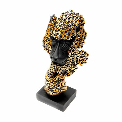 Bust on Stand 1