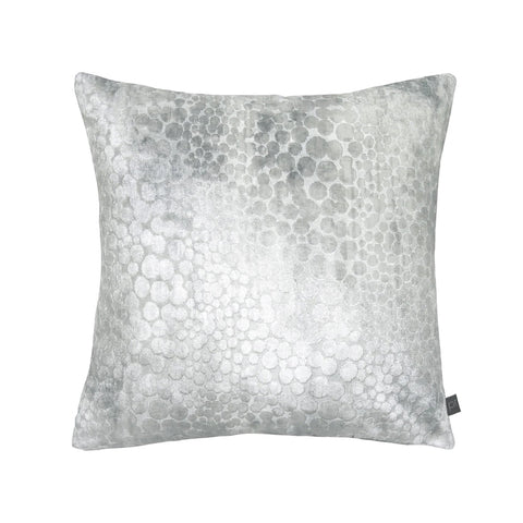 monument_cushion_chrome_1