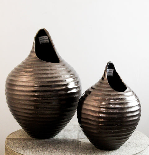 2736- Round Antique Nickel Ombre Aluminium Vase Small