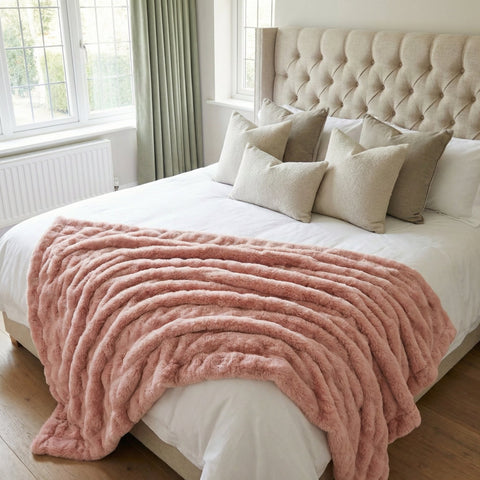 3d fur blanket pink