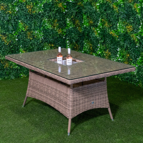 DR - GARDEN FURNITURE-074